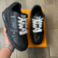 L’NV-SNEAKER